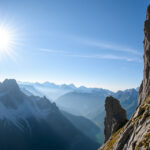 "Base jumper russa morta sul Monte Brento: indagini in corso sulle cause dell'incidente."