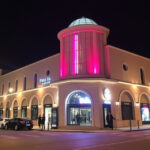 "Discoteca di Lecce chiusa per 15 giorni a causa di risse e violazioni di sicurezza"