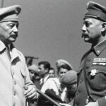"Manifestazione a Dongo con saluti romani in omaggio a Mussolini, contro-presidio dell'Anpi in risposta."