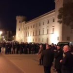 "Arresto per estorsione a Castel Volturno e denuncia per resistenza a pubblico ufficiale."