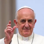 "Conclave e votazioni cardinali dopo la morte di Papa Francesco: processo di elezione del nuovo Papa."