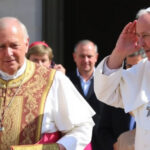 "Falsi allarmi sulla salute di Parolin: analisi delle forze che ostacolano la sua candidatura al papato."