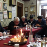 ALT: "Biglietti di Andrea Sempio e impronta misteriosa nella cantina di Garlasco: indagini in corso."