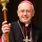 "Cardinale John Njue escluso dal Conclave: sorpresa e motivazioni ufficiali"