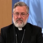 "Padre di Alessio Tucci si scusa dopo femminicidio di Martina Carbonaro, rifiutando il perdono."