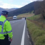 "Polizia scopre veicolo rubato con targa clonata durante intervento su A14 a Val di Sangro"