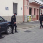 "19enne arrestata a Terni per rapina e lesioni a giovane rumeno dopo aggressione."