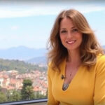 "Maria De Filippi stipendio e entrate Mediaset: scopri i dettagli della regina della televisione italiana."