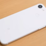 "Google concentra le sue risorse sul Pixel 11, abbandonando smartphone pieghevoli e anelli smart."
