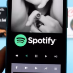 "Spotify introduce la messaggistica diretta per condividere facilmente musica e podcast con amici."