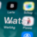"Condivisione rapida aggiornamenti di stato WhatsApp iOS"