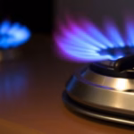 "Cinque strategie efficaci per ridurre le bollette di luce e gas senza cambiare fornitore"