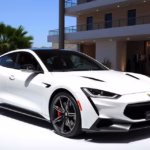 "Polestar 5 al Salone di Monaco: Gran Turismo elettrica con prestazioni da supercar."